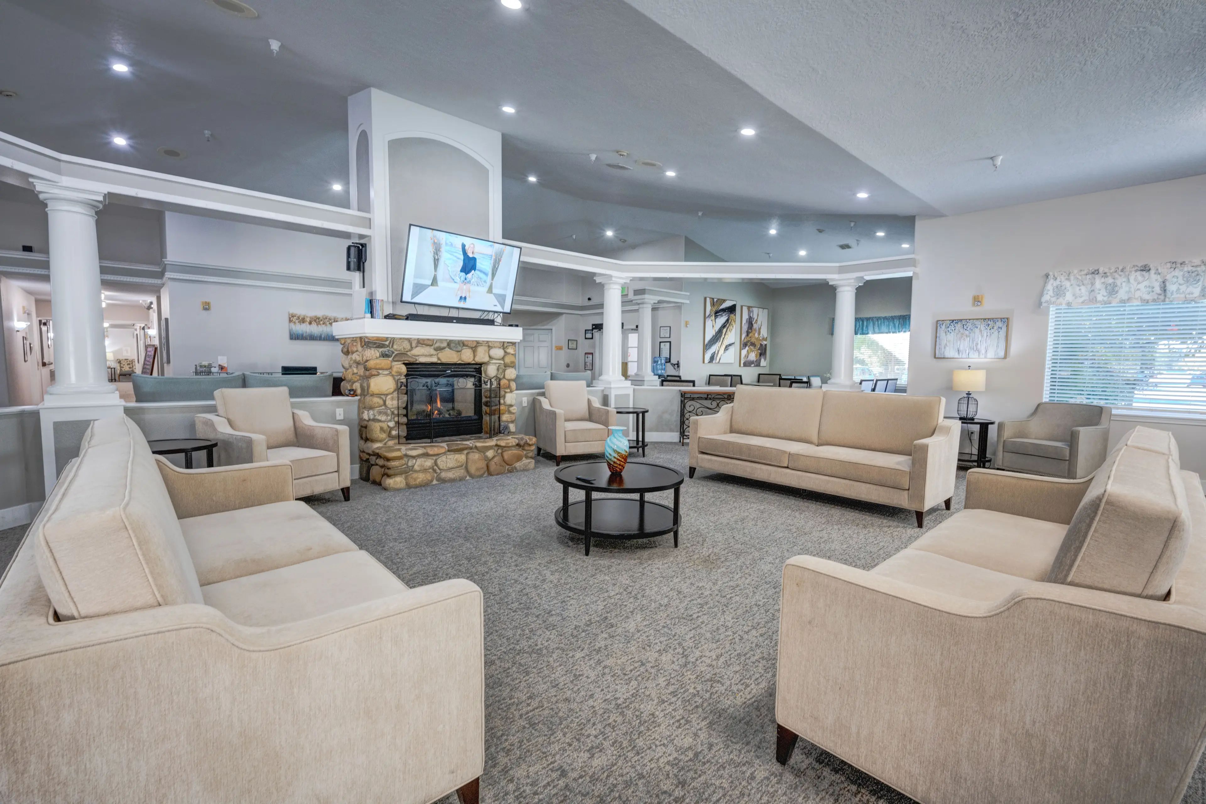 Overland Court Senior Living 2