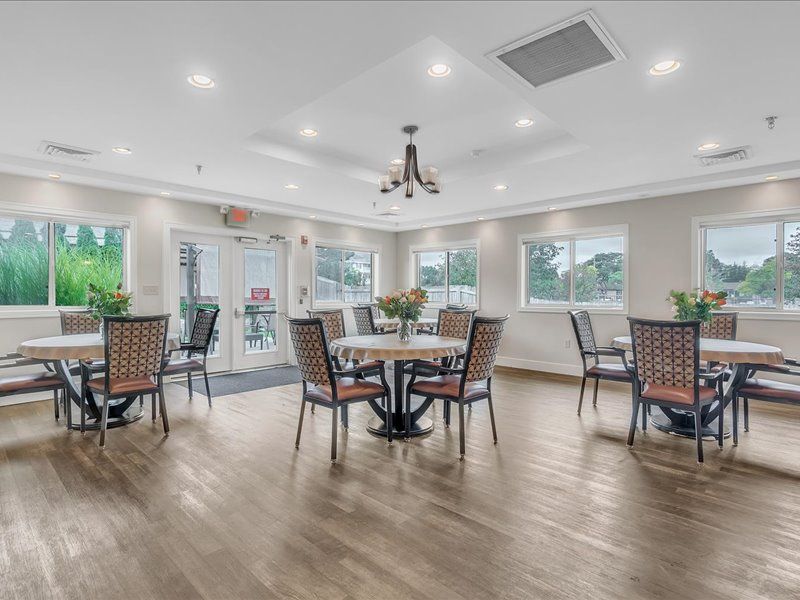 Waterford Oaks Senior Care 4