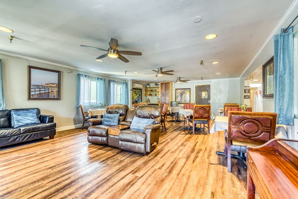 Santa Barbara Memory Care 4
