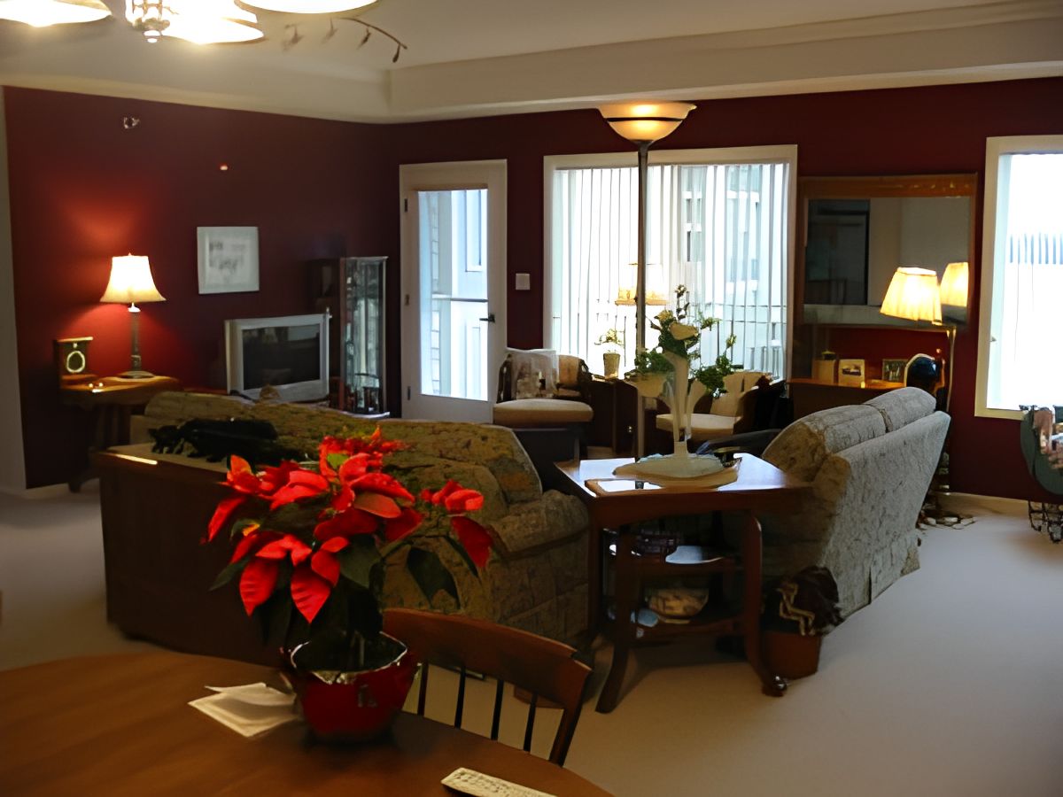 Aase Haugen Home 4