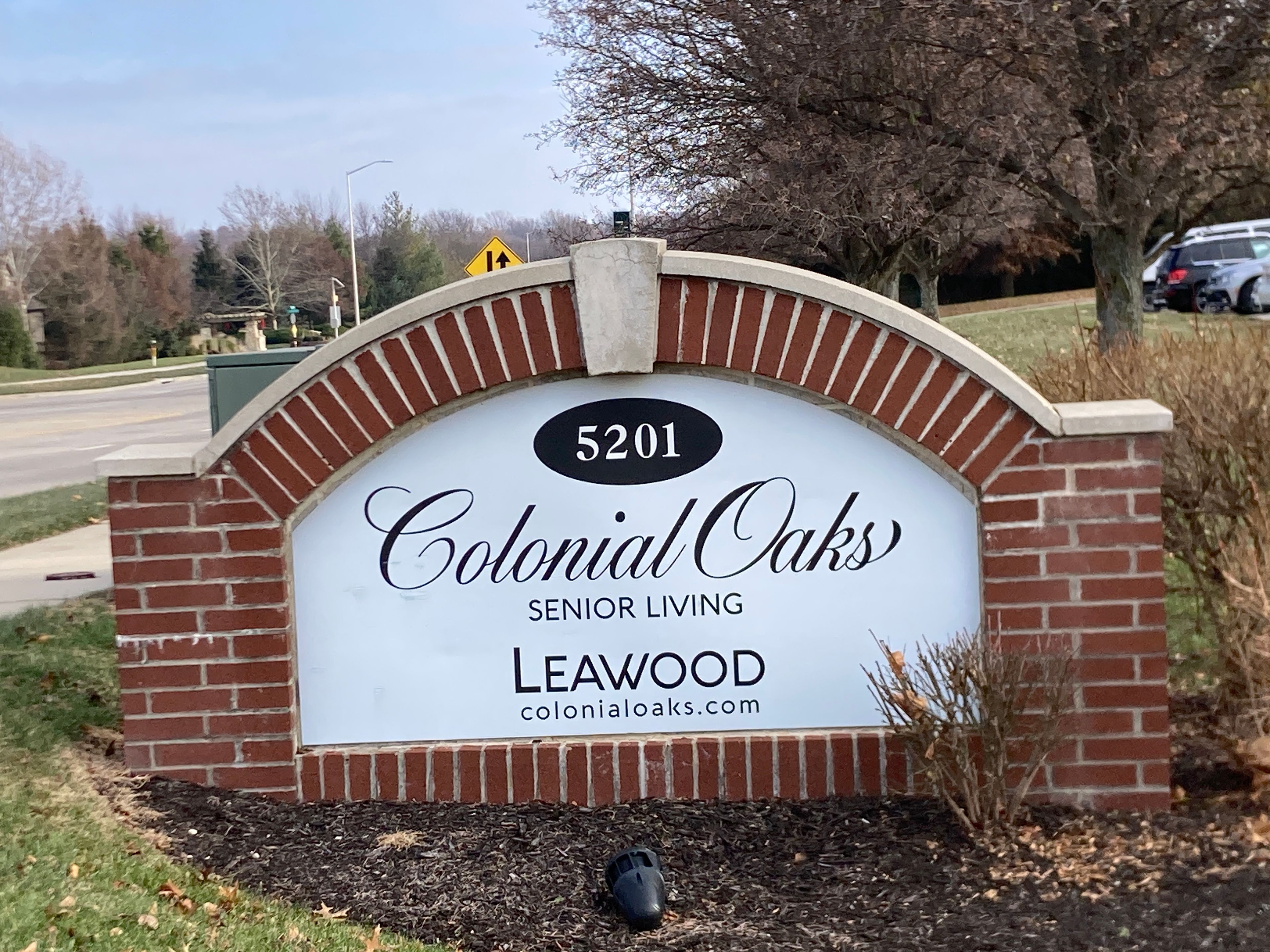 Colonial Oaks Senior Living at Leawood 4