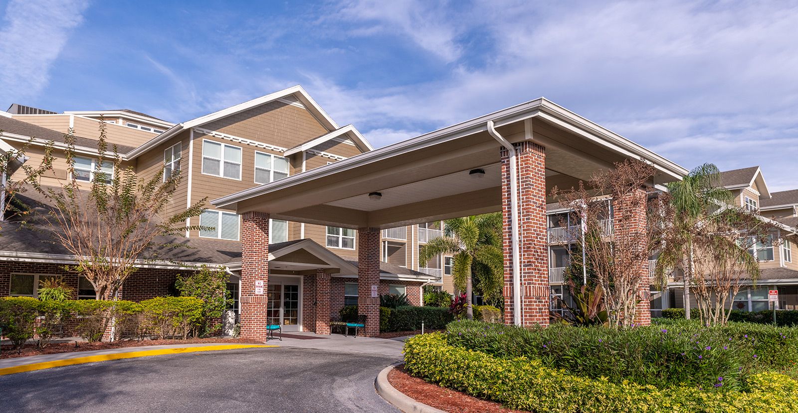 Desoto Beach Club - Sky Active Living 1