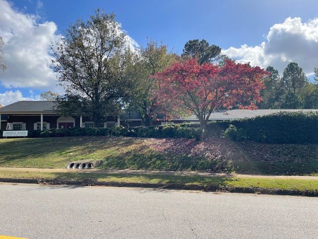 Lawndale Manor 4