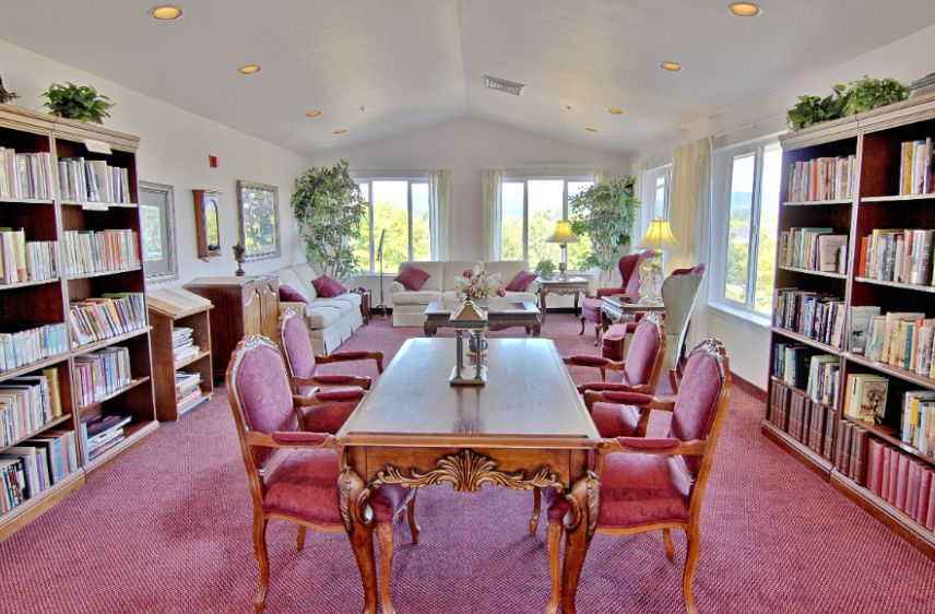 Stoneybrook Lodge Gracious Retirement Living 2