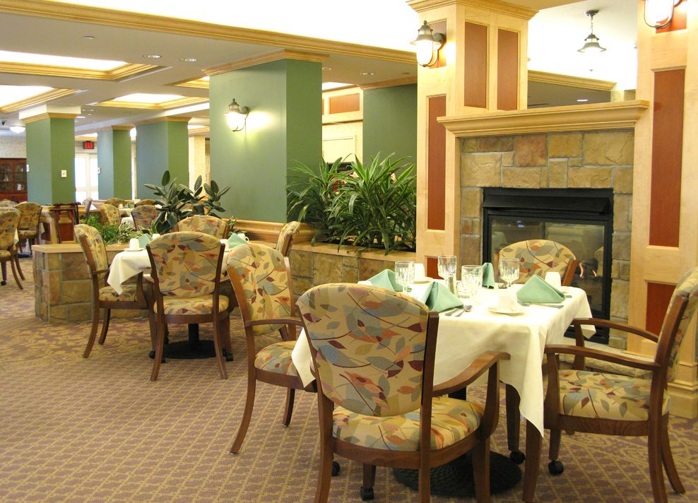 Crown Center At Laurel Lake 4