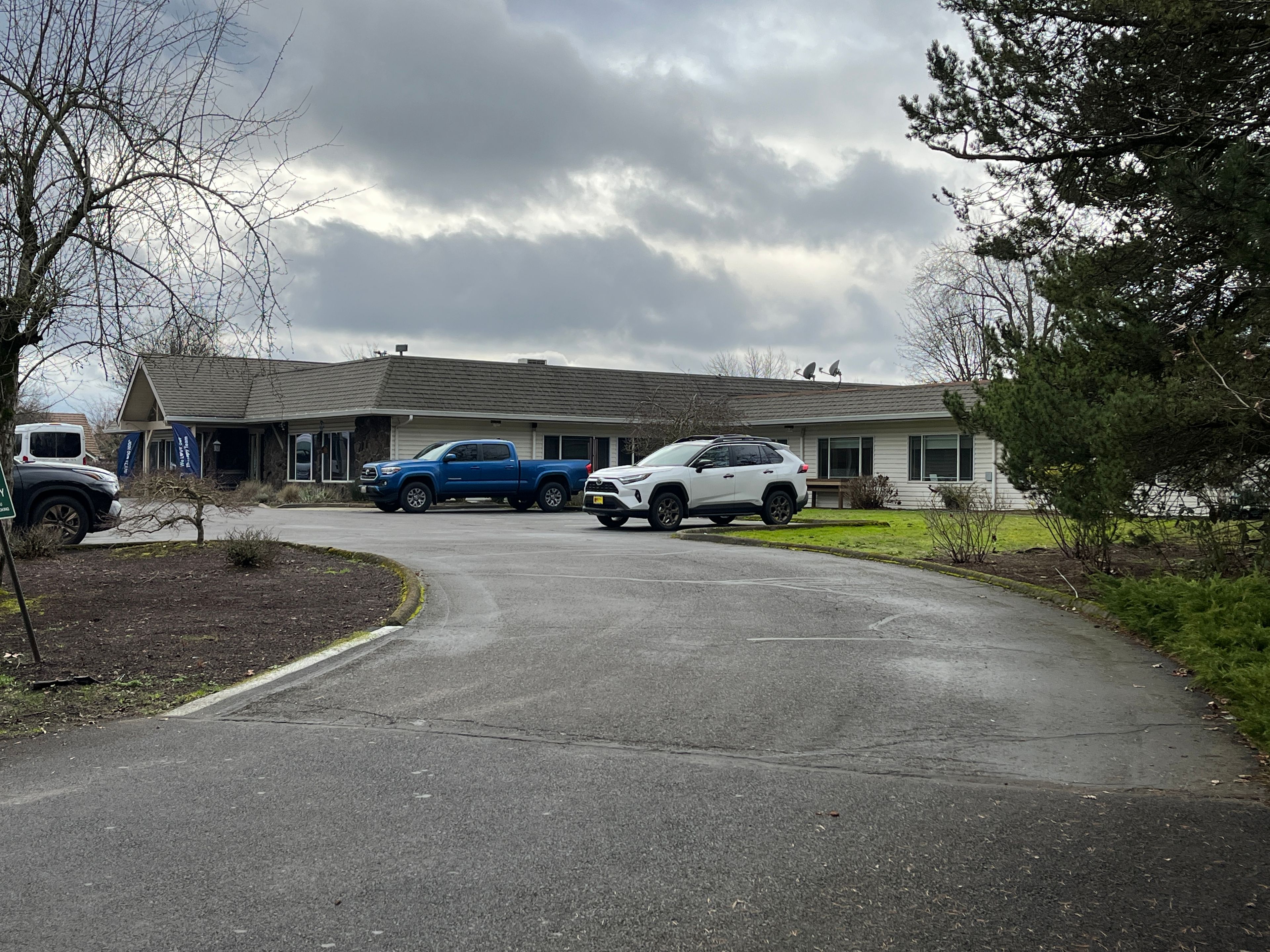 French Prairie Nursing & Rehabilitation Center 3
