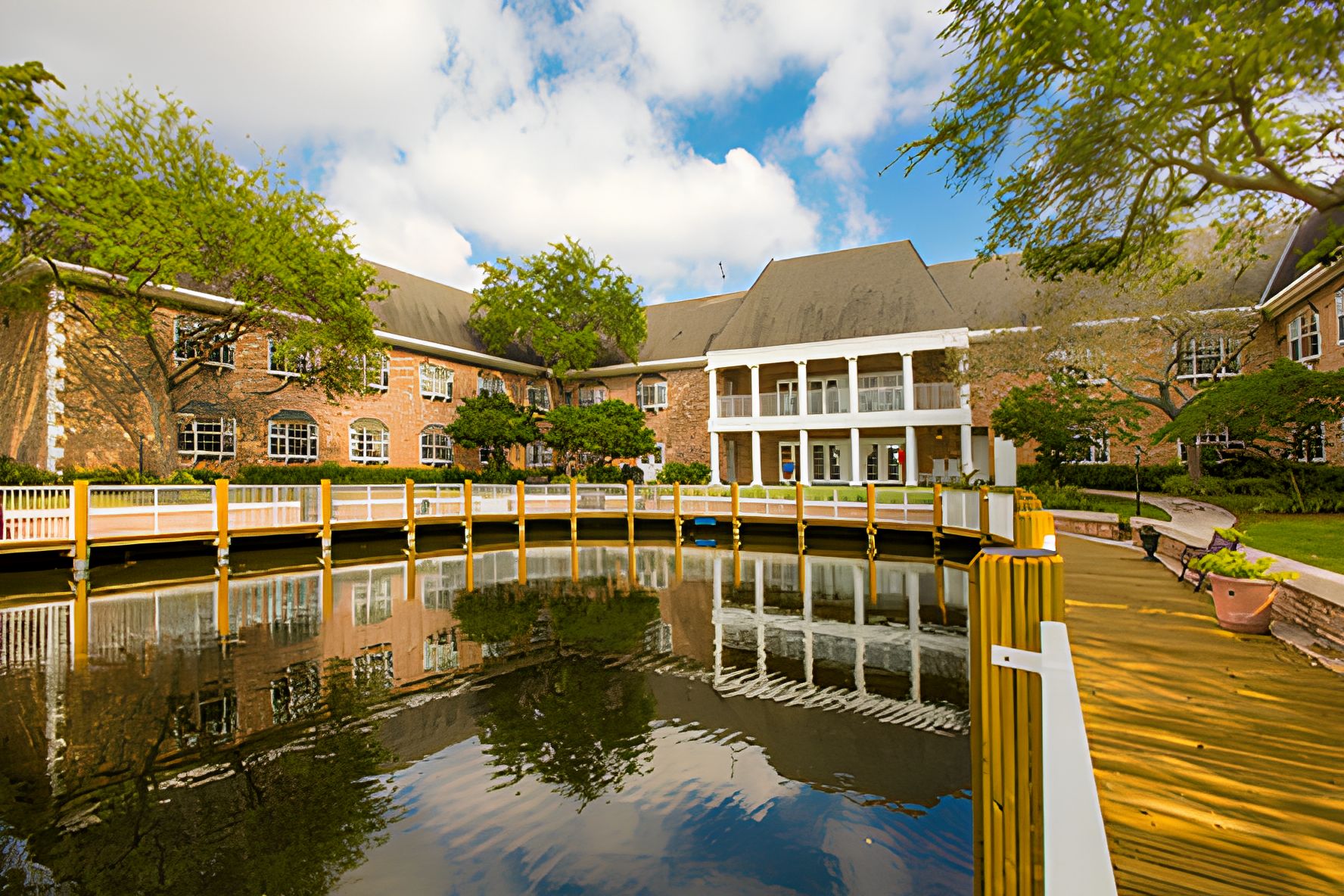 Williamsburg Landing Assisted Living 1
