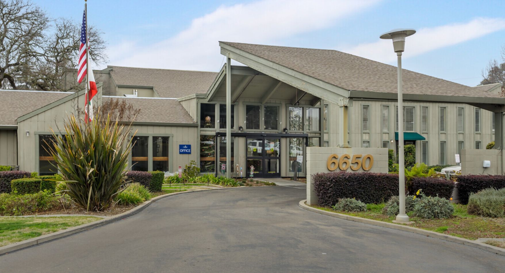 The Crest at Citrus Heights 1