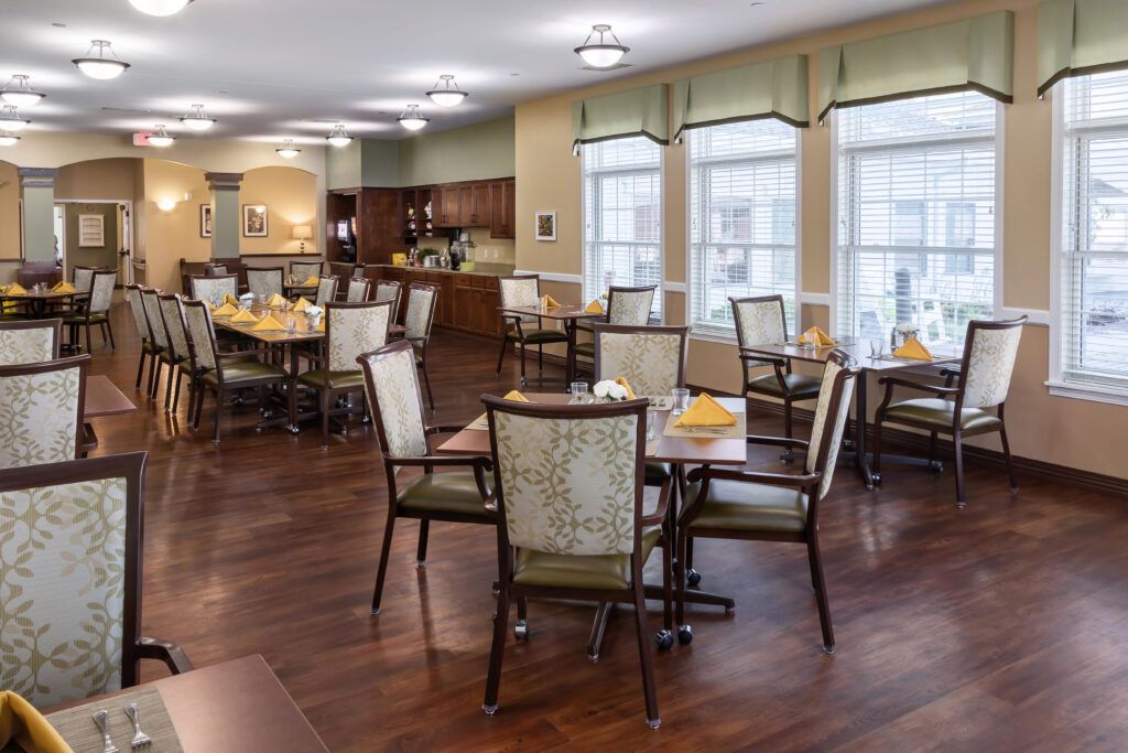 CountryHouse At 70th & O Street In Lincoln 4