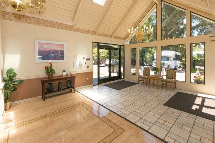 Bainbridge Island Health & Rehab Center 3