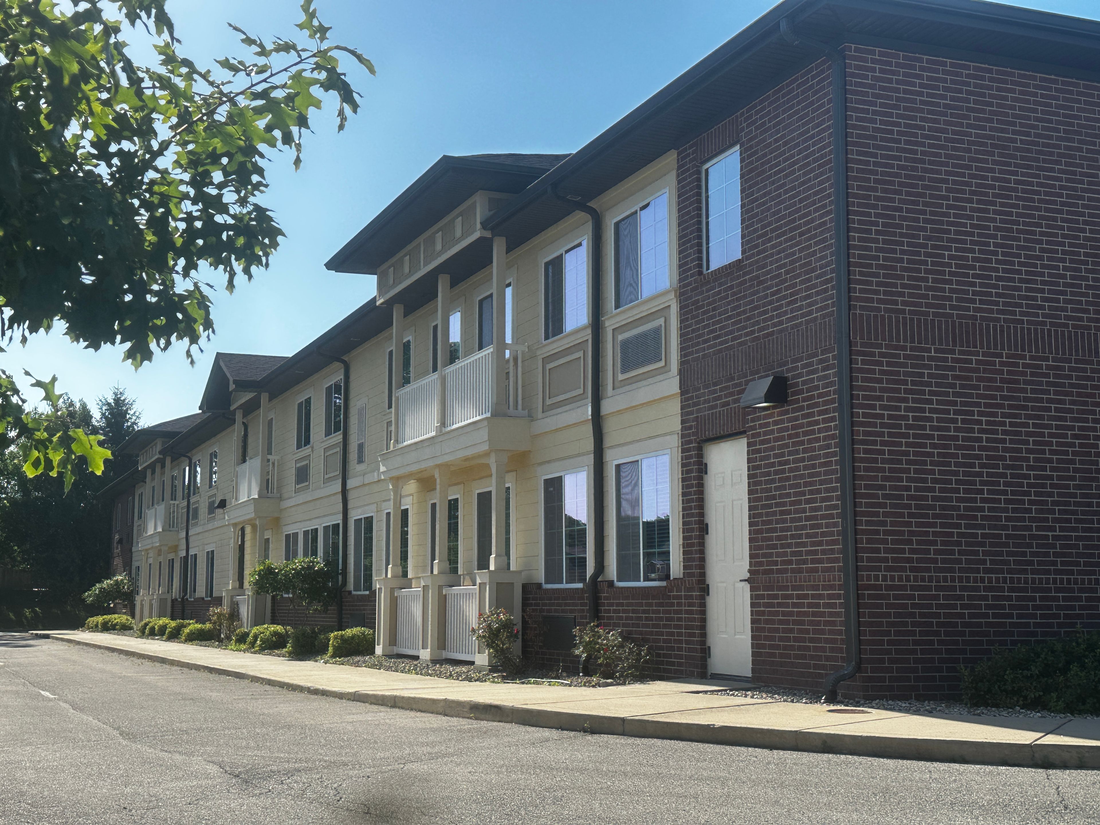 Meadow Brook Senior Living 3