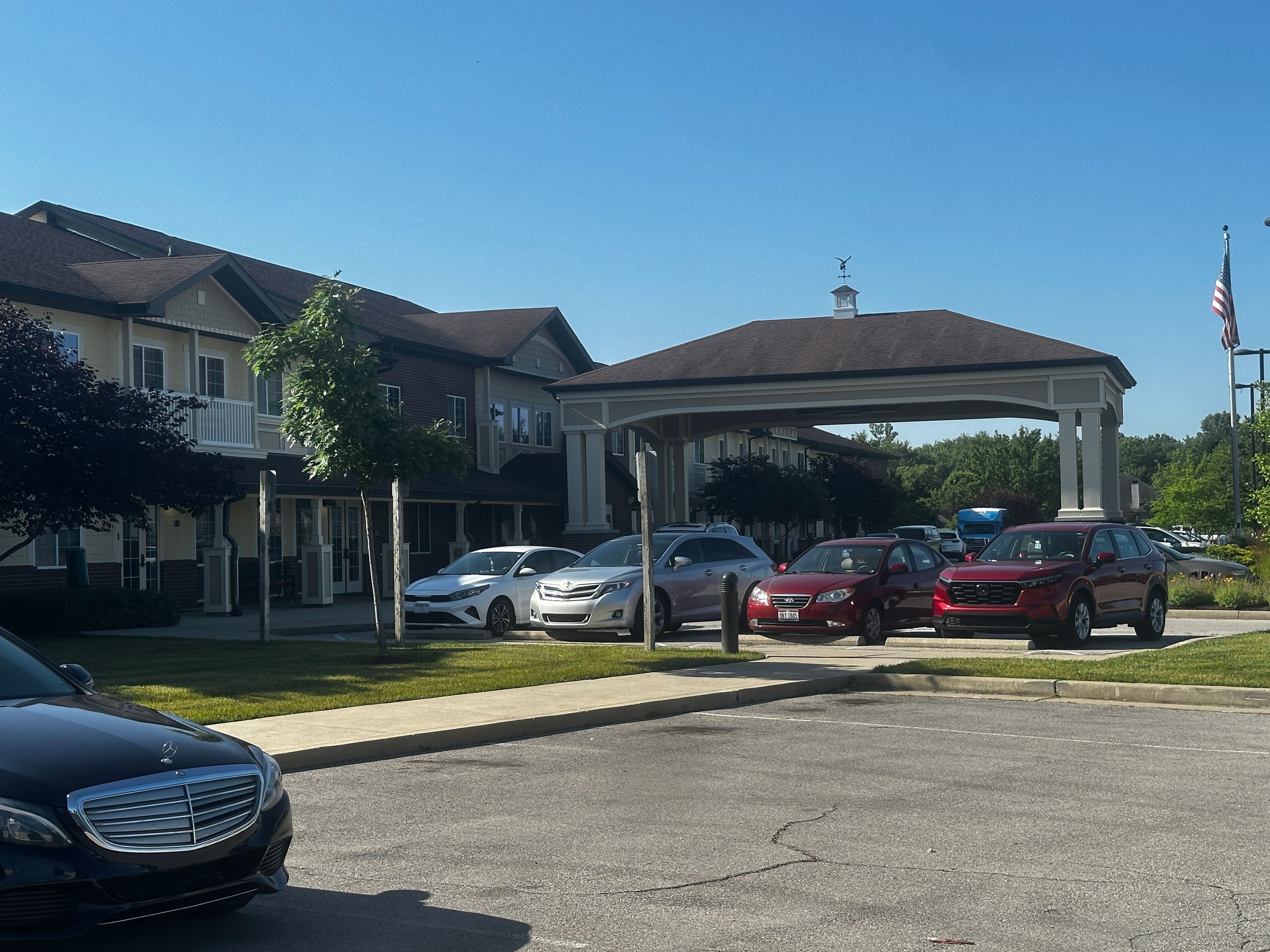 Meadow Brook Senior Living 3
