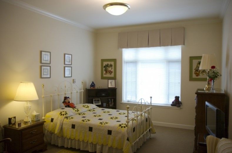 Dogwood Village Of Orange County Senior Living 4
