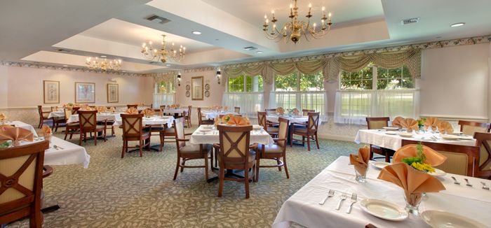 Knollwood Pointe 4