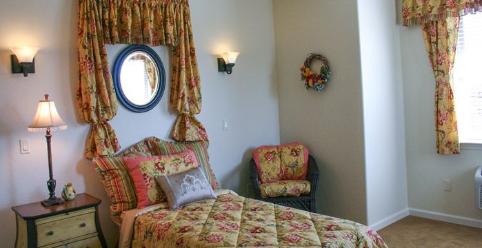 Monterey Lodge 1