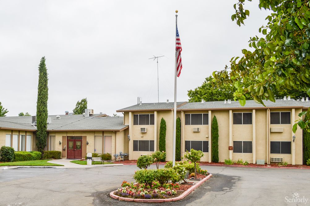 Auburn Oaks Senior Living 2