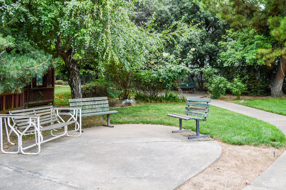 Auburn Oaks Senior Living 2