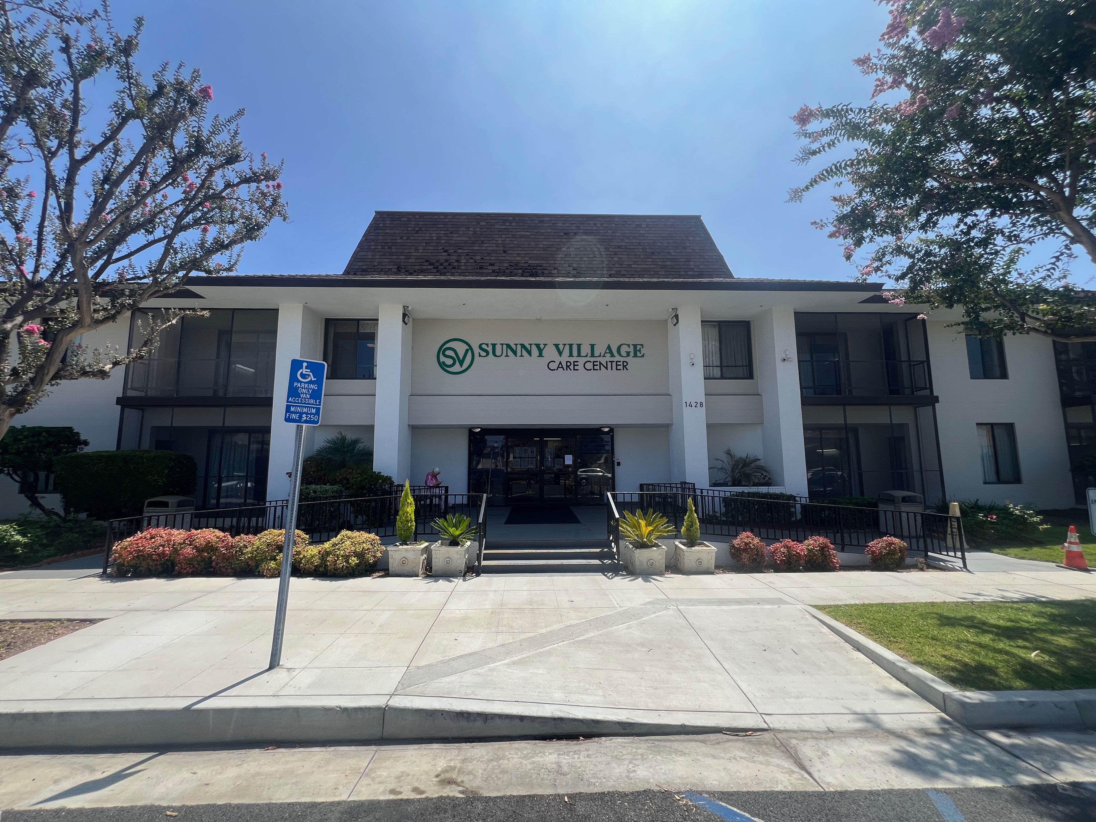Sunny View Care Center - Alhambra 3