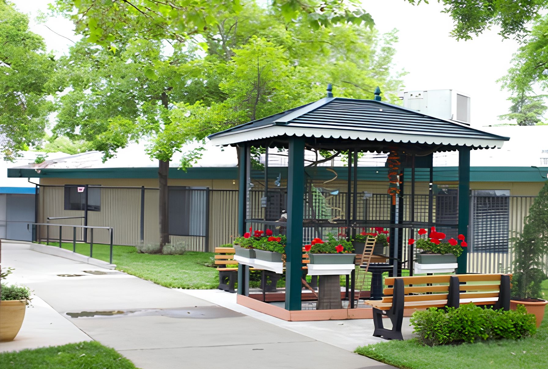 Norwood Pines Alzheimers Center 2