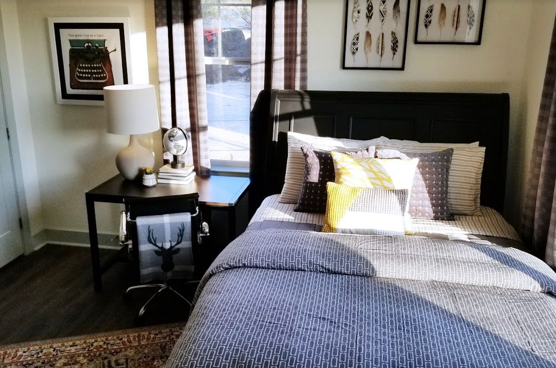 Daymark Living 2