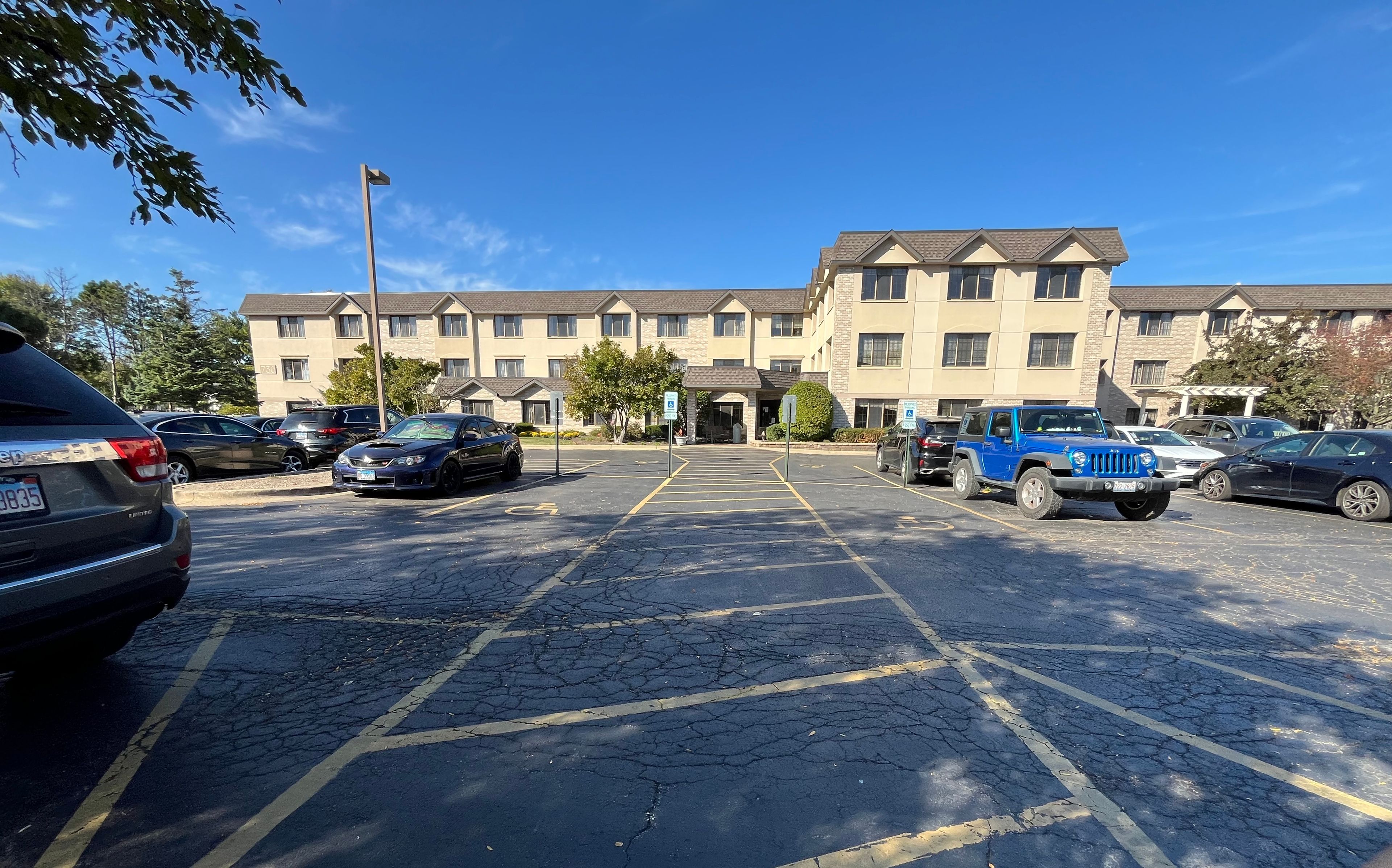 Bella Terra Wheeling 4