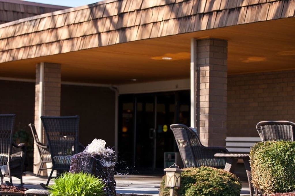 Tri Cities Retirement Inn 1