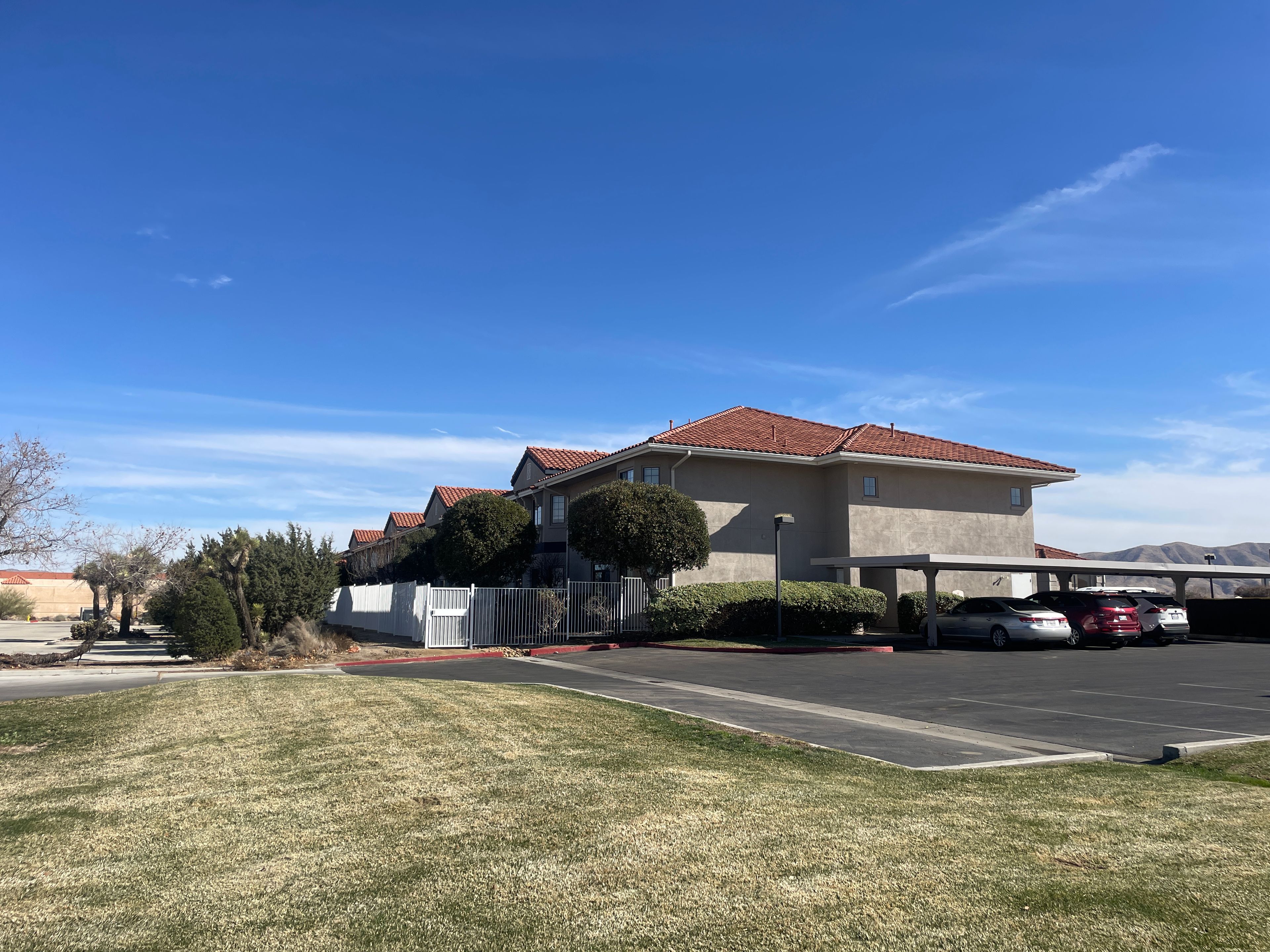 Whispering Winds Of Apple Valley 4