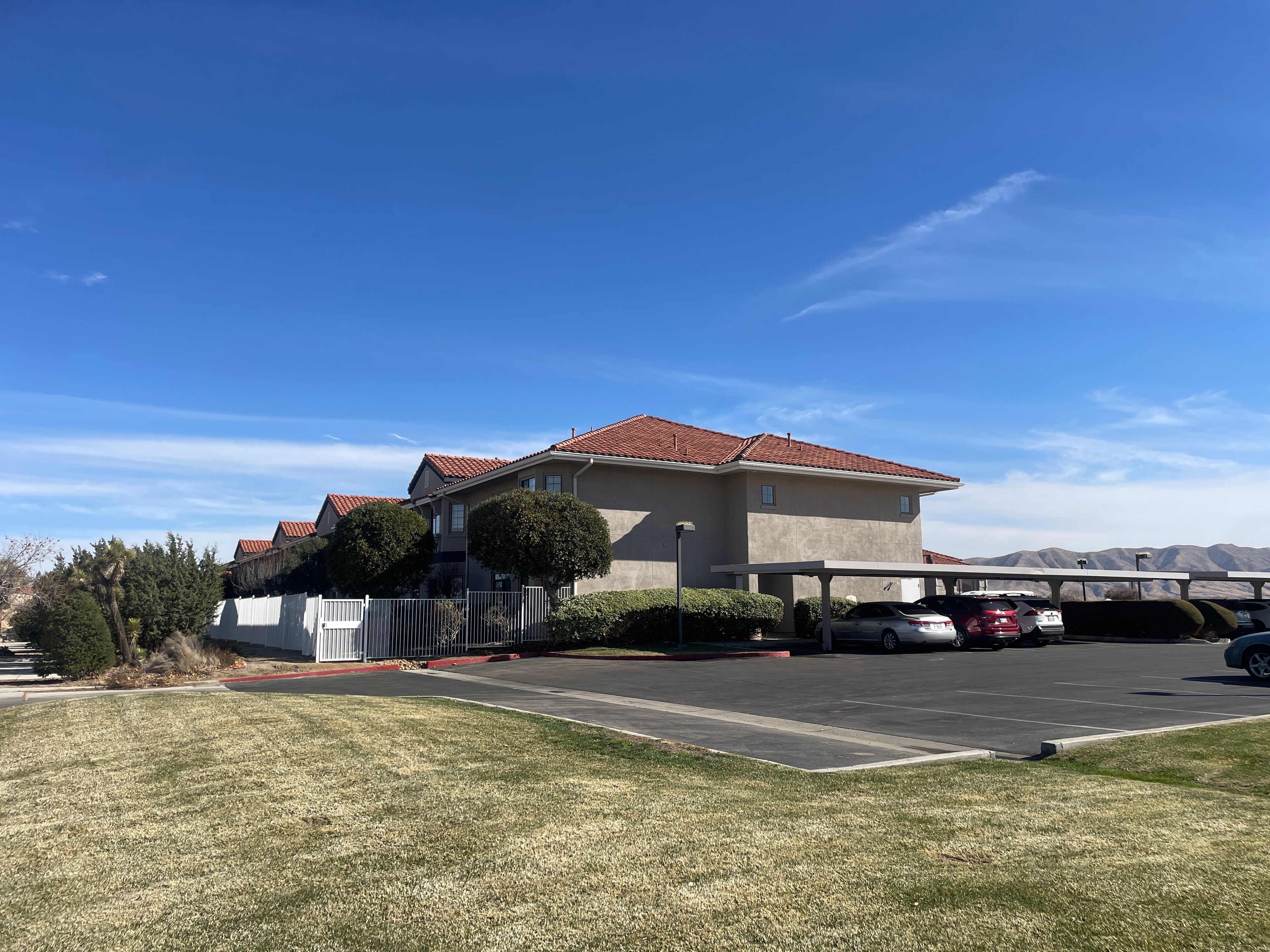 Whispering Winds Of Apple Valley 4