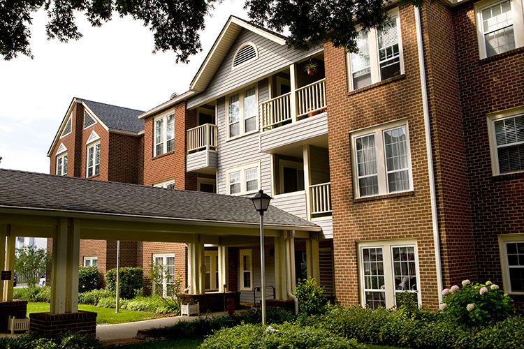 First Colonial Inn 1
