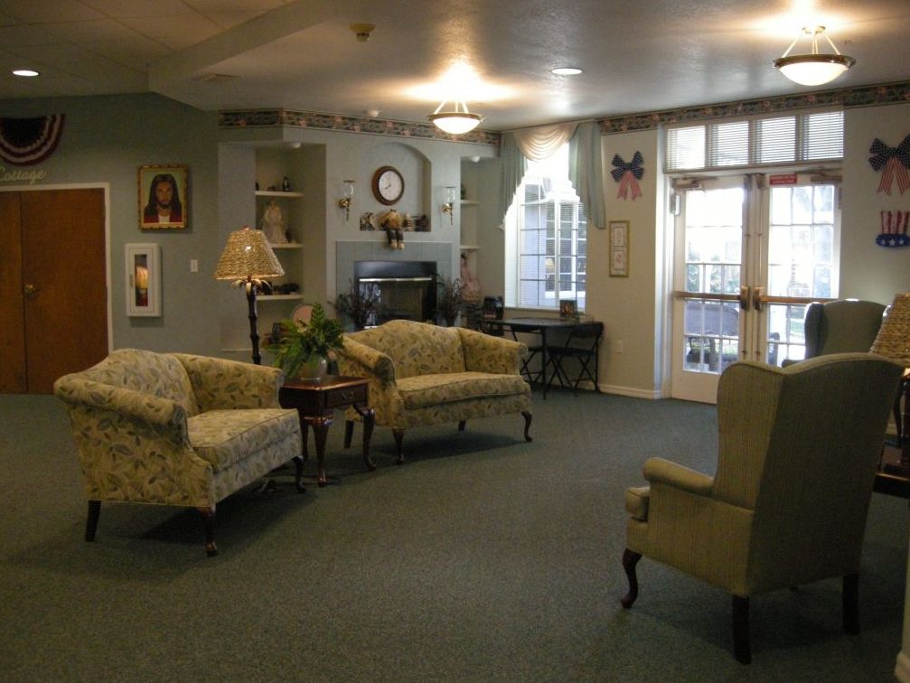 Crown Pointe Of Spring Hill 1