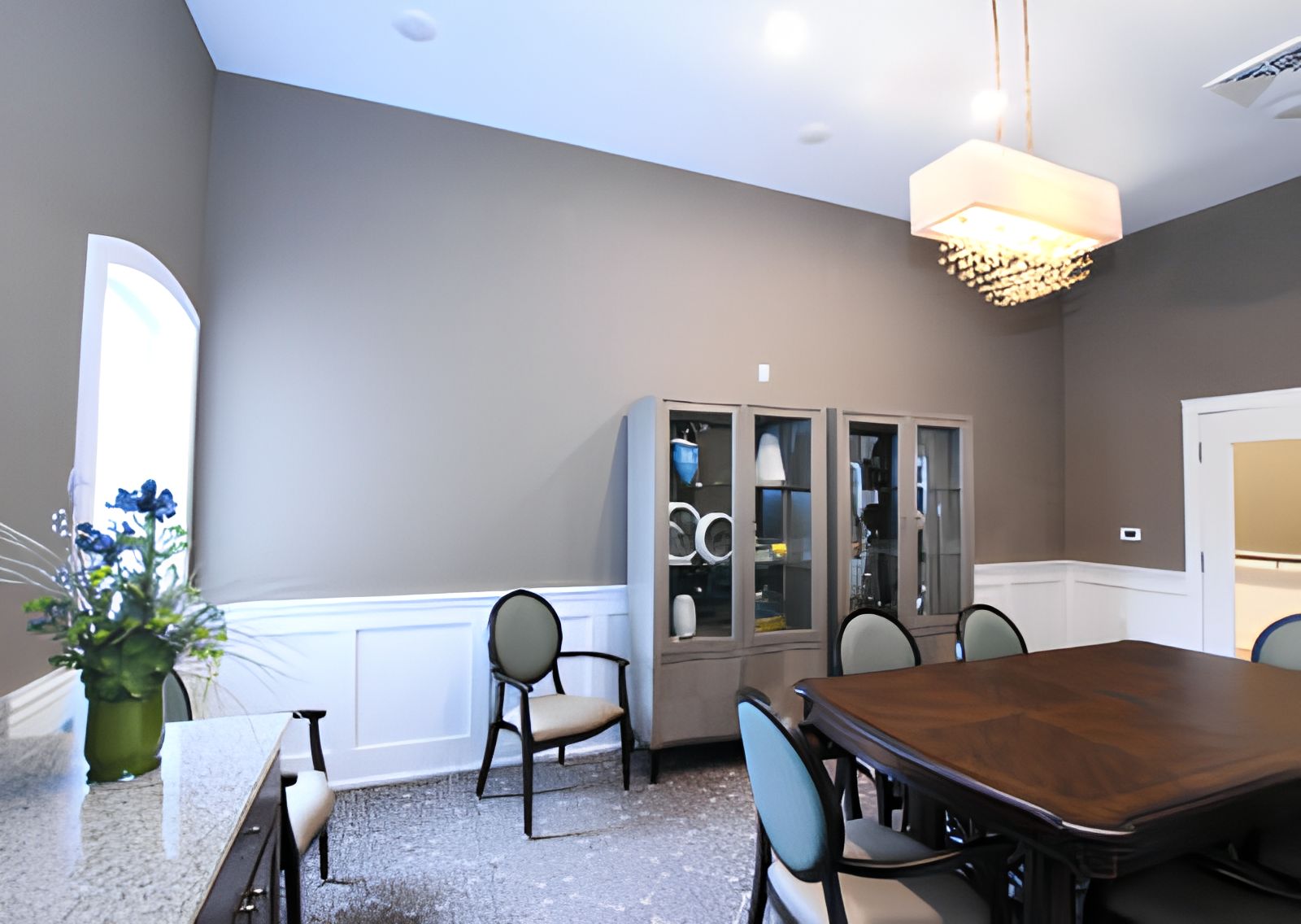 Brighton Manor 3