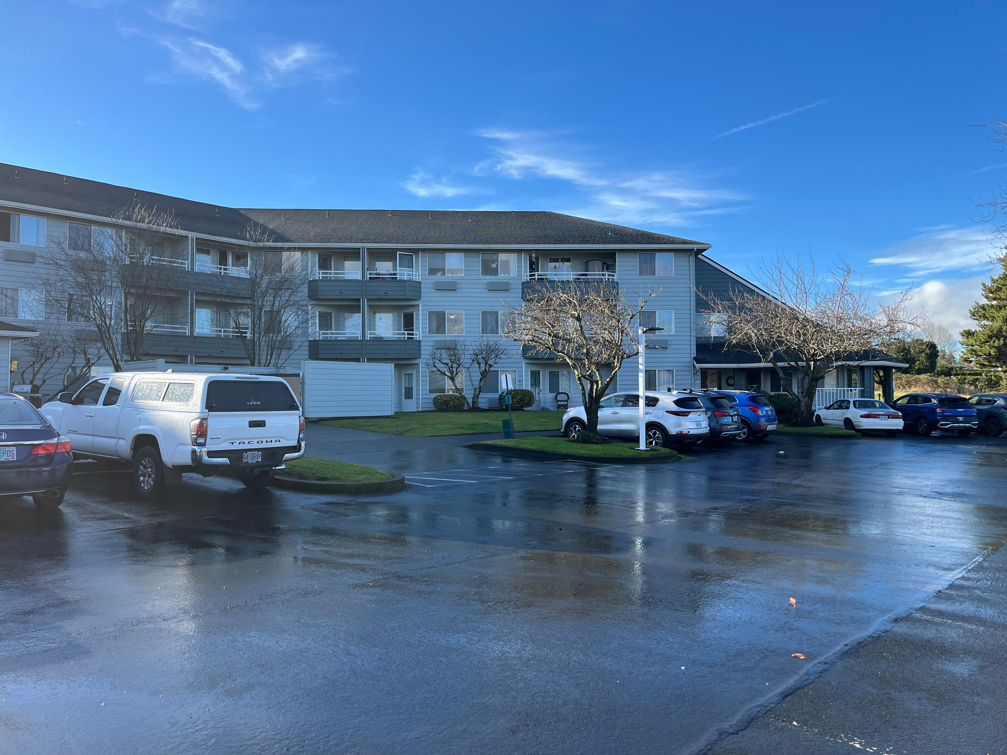 Parkrose Chateau Gracious Retirement Living 3