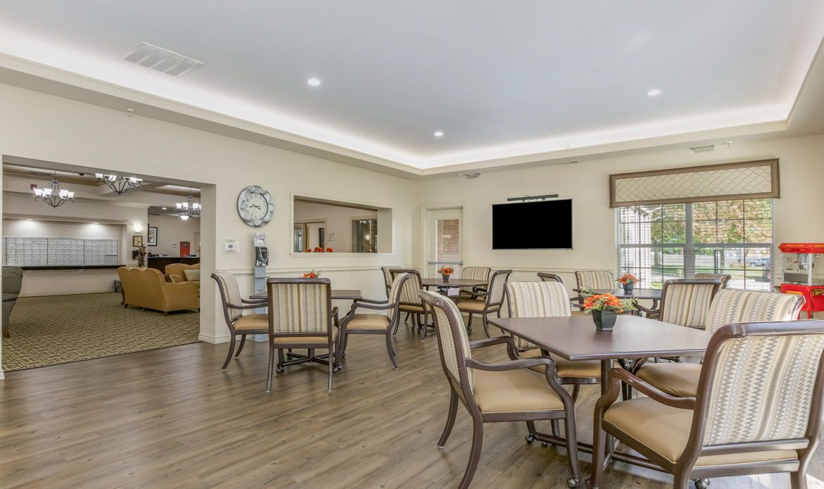Oakmont Livonia 1