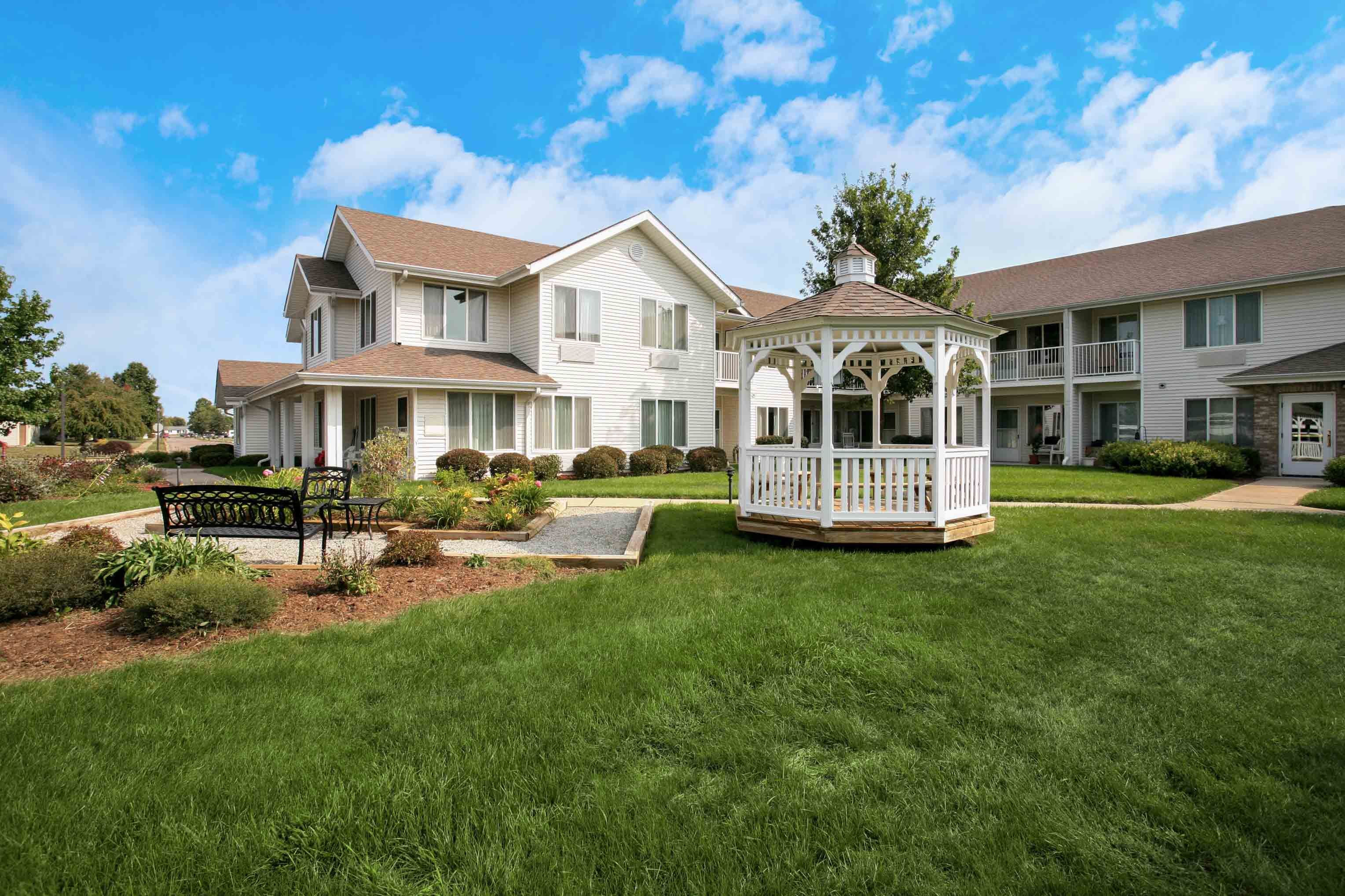 Independence Village Of Columbus 1