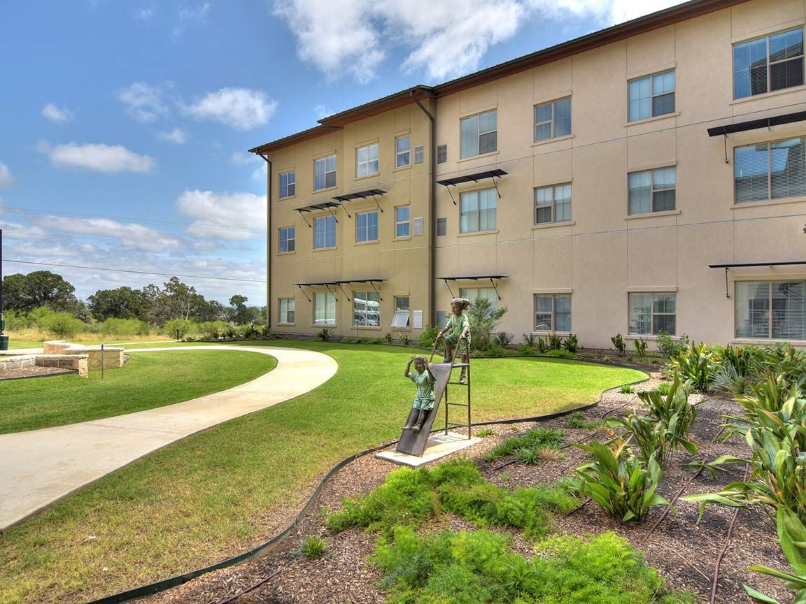 Elan Westpointe 1