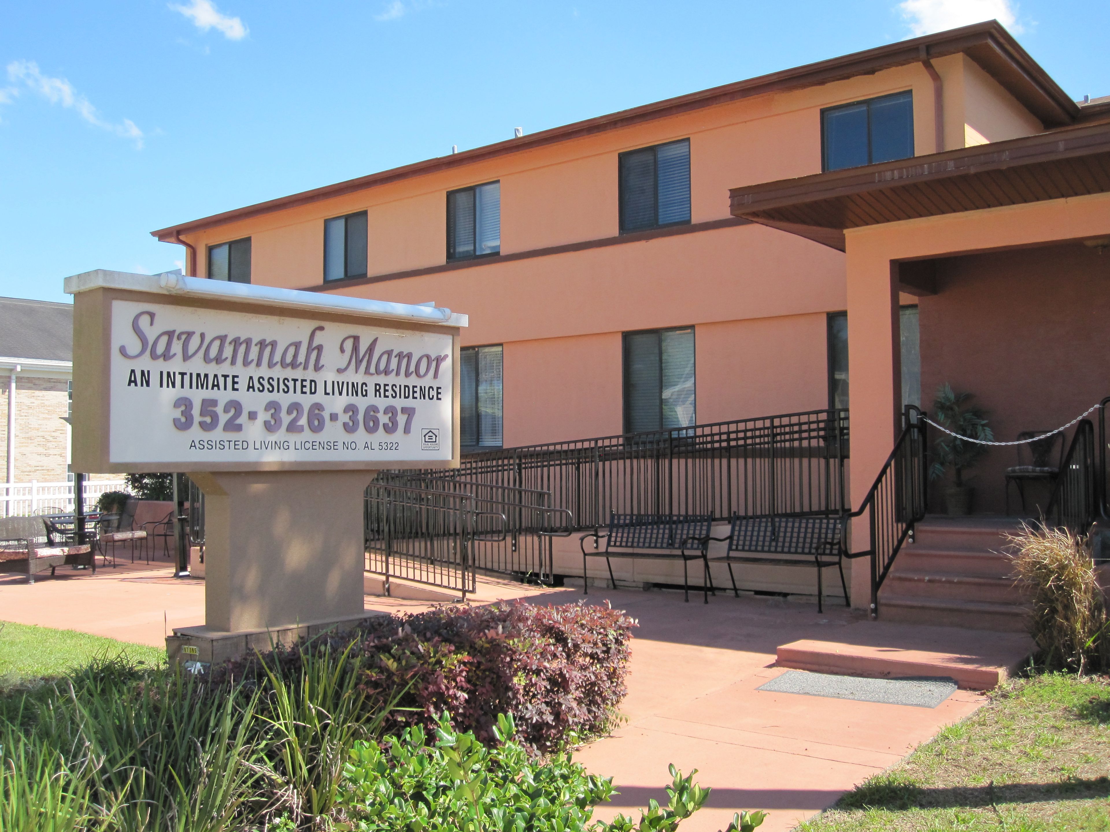 Savannah Manor 4