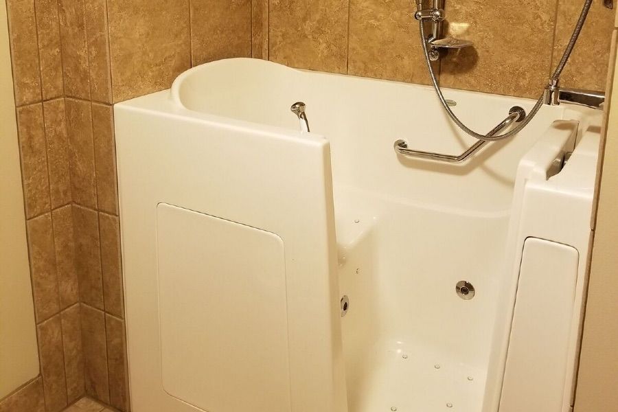 Timberwood Lodge Assisted Living 4