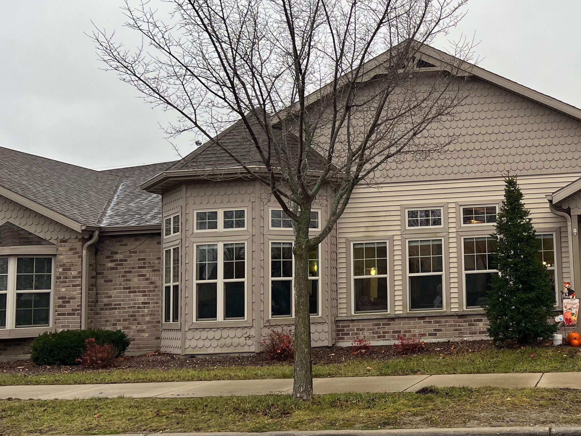 Ivy Manor Of West Bend 3