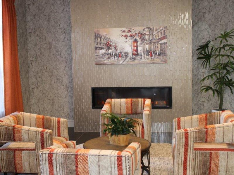 Avenue at Broadview Heights 4