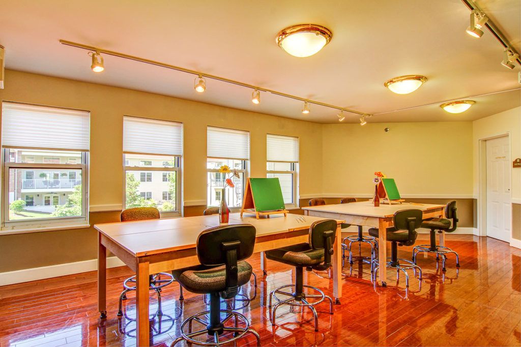 Heisinger Bluffs Senior Living Community 3