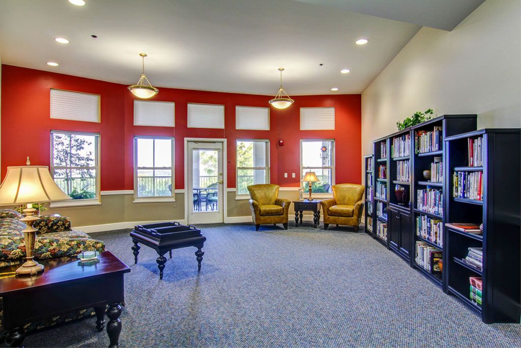 Heisinger Bluffs Senior Living Community 1