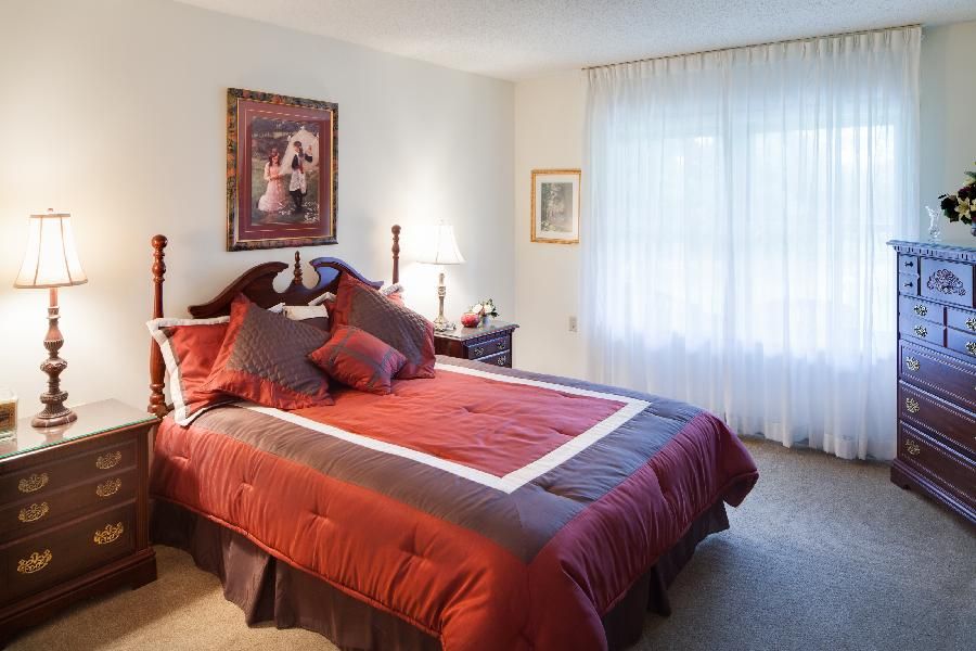 Glen Crest - An Independent Living Community 2