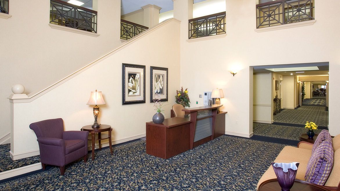 Oakmont Manor 3