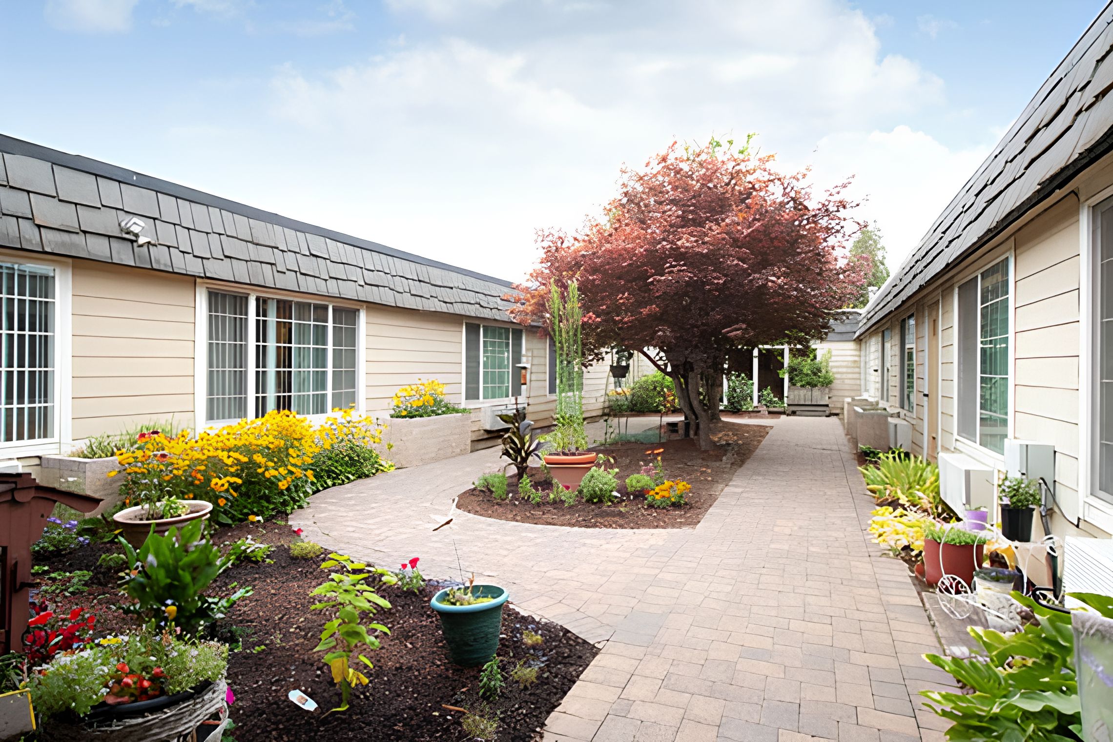 Avamere Court At Keizer 1