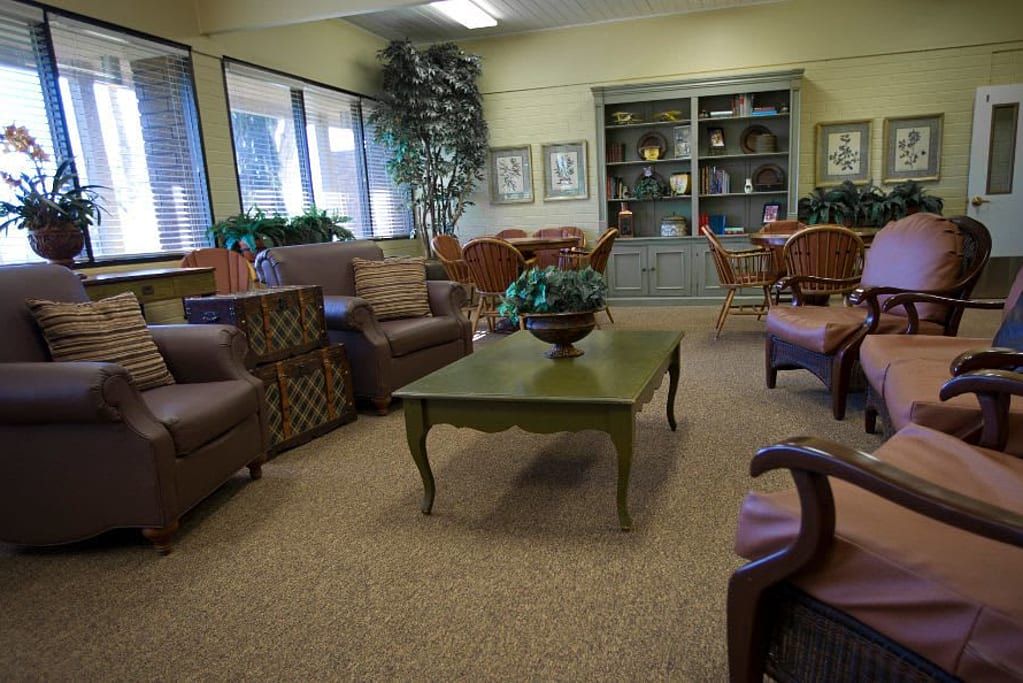 Tri Cities Retirement Inn 4