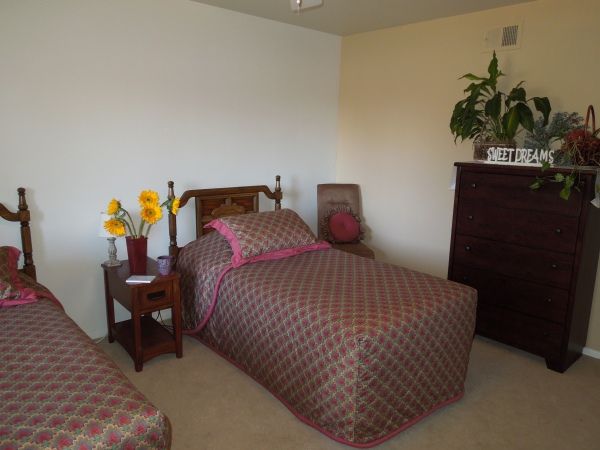 Leisure Living Of Claremont 2