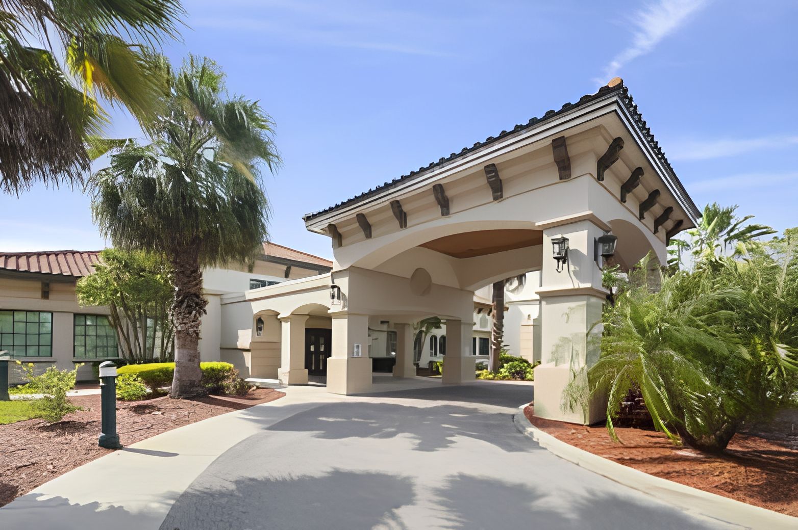 Discovery Commons At South Biscayne 1