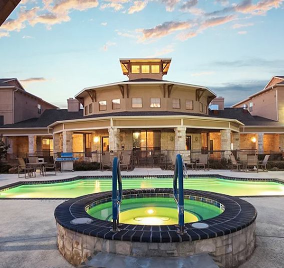 Chateau McKinney 2