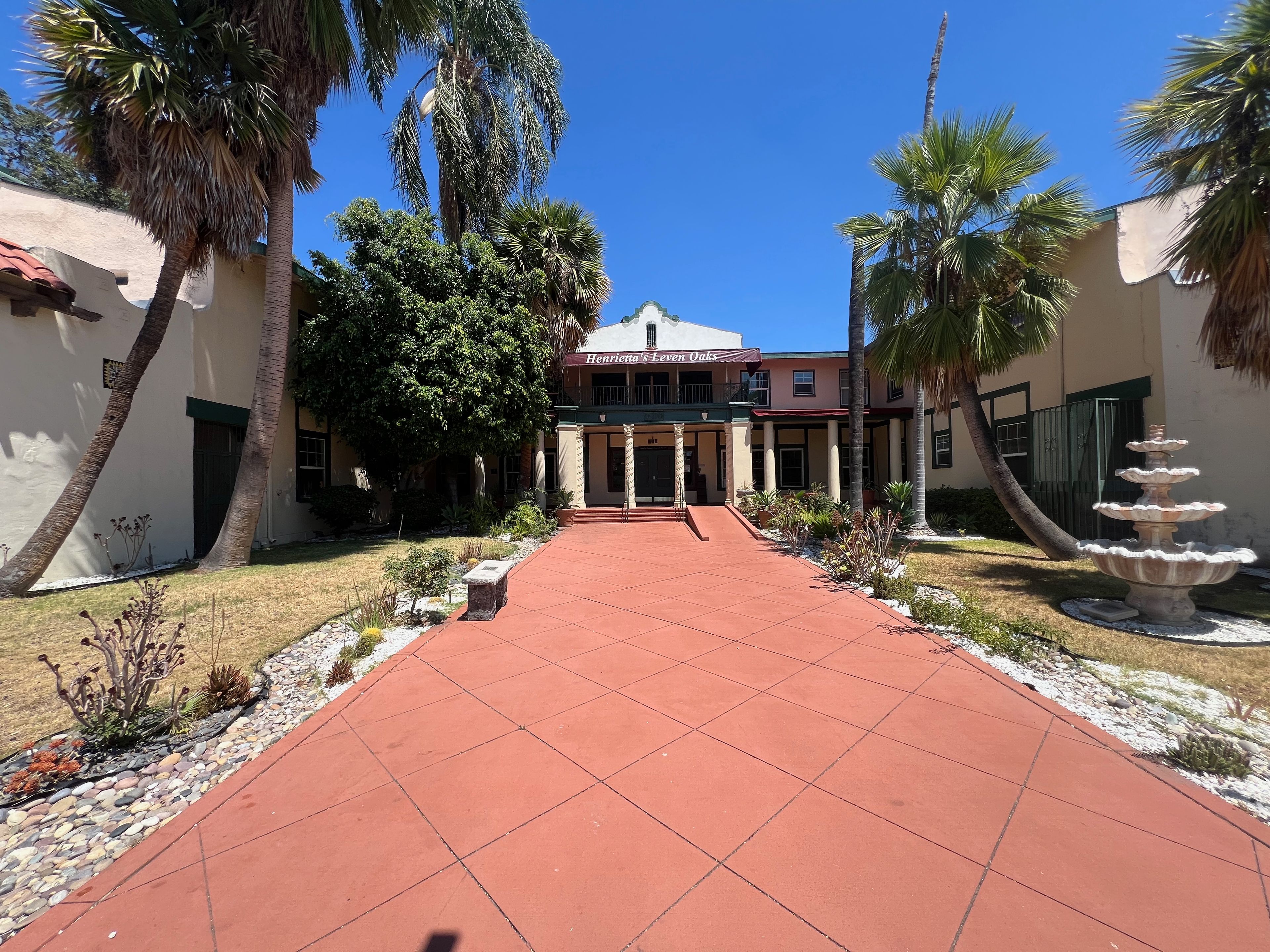 Henrietta's Leven Oaks By Serenity Care Health 2