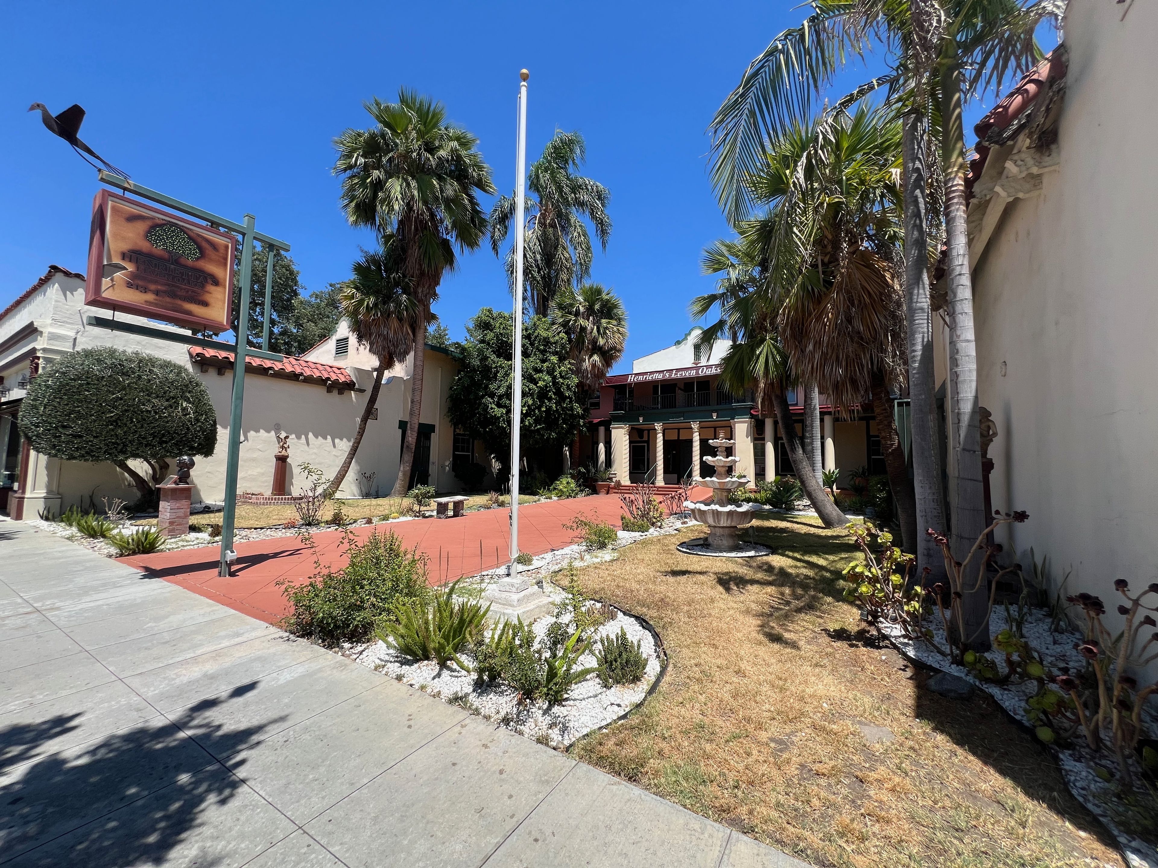 Henrietta's Leven Oaks By Serenity Care Health 4